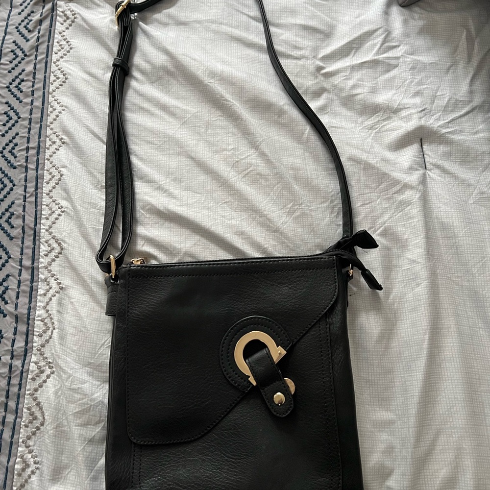 Beautiful black leather bag/cross body